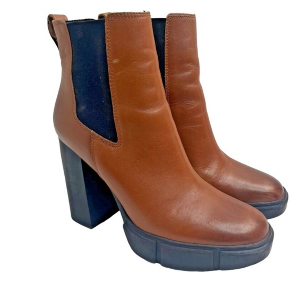 Steve Madden Brown and Black Ankle Boots